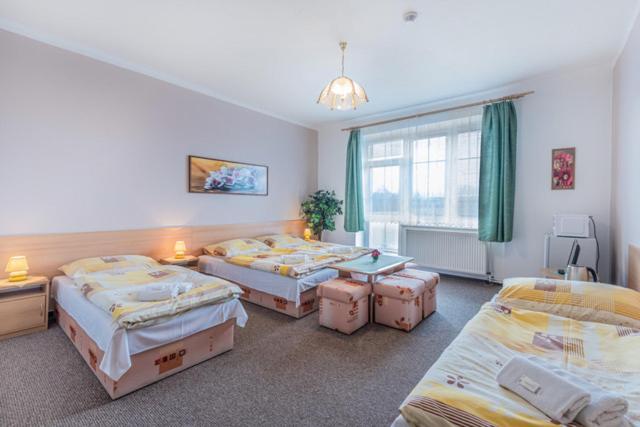 Pension U Mydlaru Мнихово-Градиште Экстерьер фото